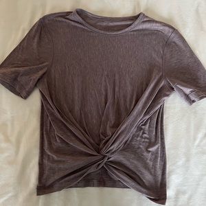 Lulu lemon twisted tee
